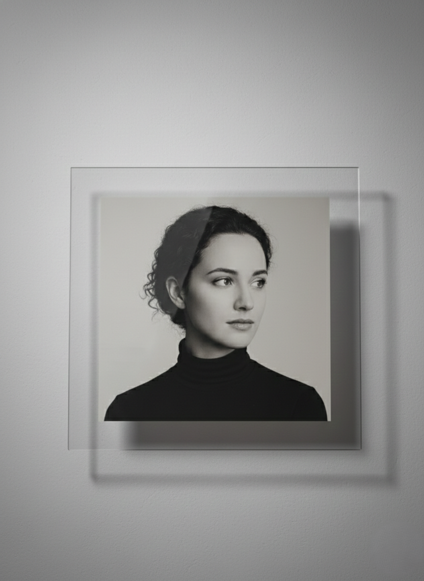 PlexiFrame close-up showing acrylic clarity