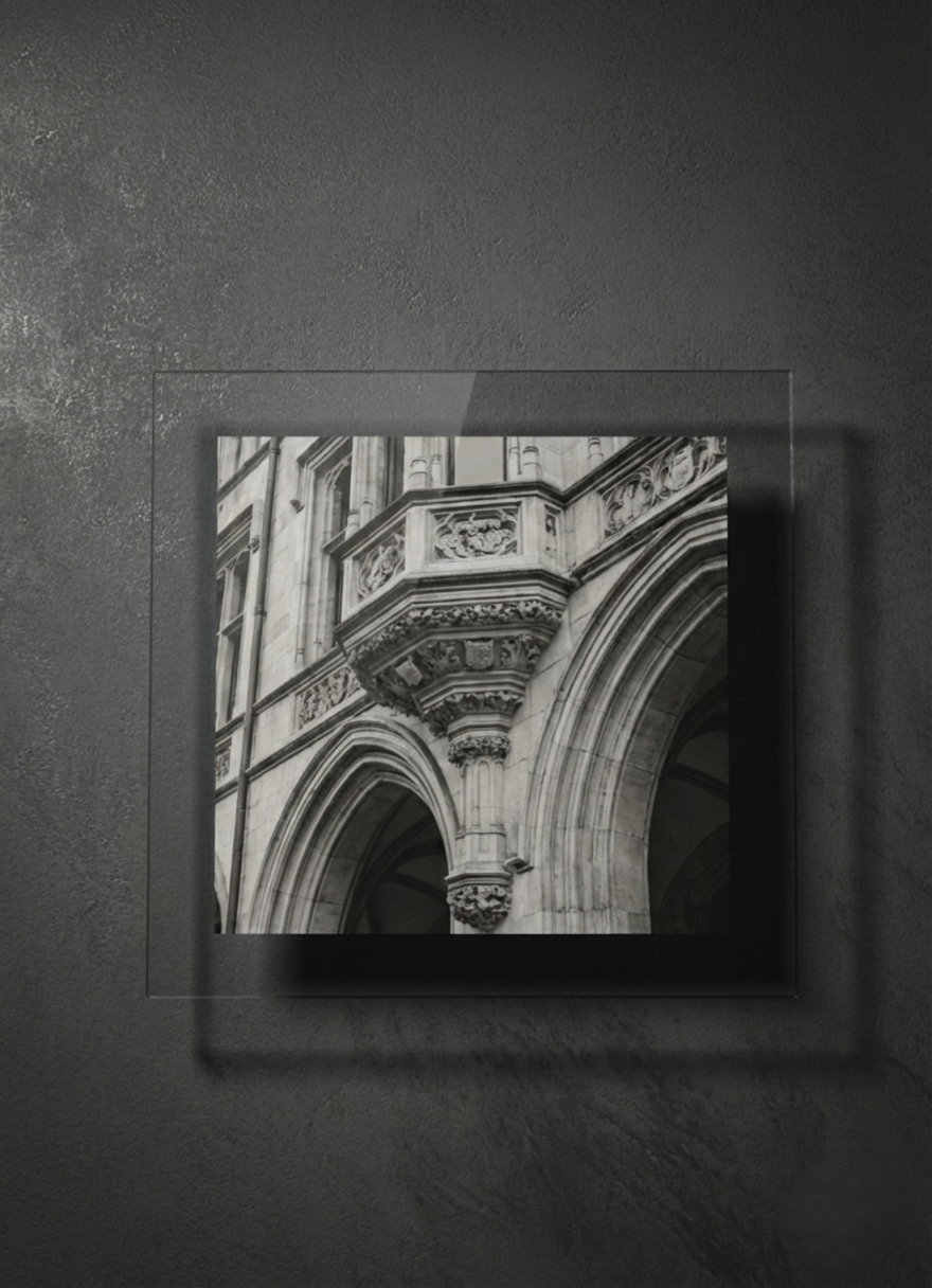 PlexiFrame in living room